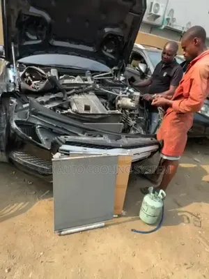 Fixing and Servicing the Air Conditioning System Inside a Vehicle