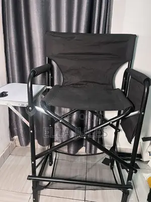 Single Tray Makeup Chair