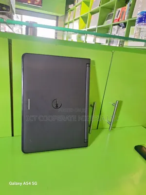 Laptop Dell Latitude 13 3340 4GB Intel Core i3 SSD 128GB