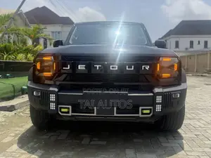 Jetour T2 2.0 Petrol AWD 2024 Black