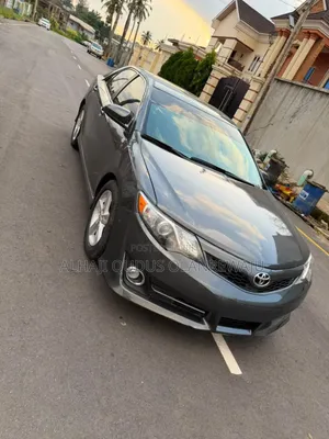 Toyota Camry SE 4dr Sedan (2.5L 4cyl 6A) 2013 Matt Black