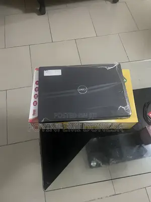 Laptop Dell Latitude 3410 8GB Intel Core i3 SSD 256GB