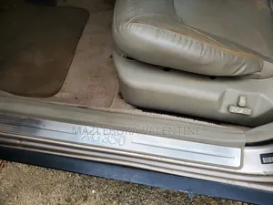Hyundai XG350 2005 Gold