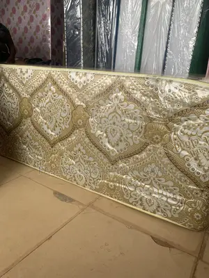4 and Half by 6ft by 20 Inches Semi Orthopedic Mattress