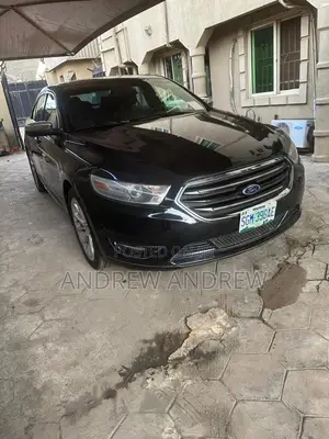 Ford Taurus 2014 Blue