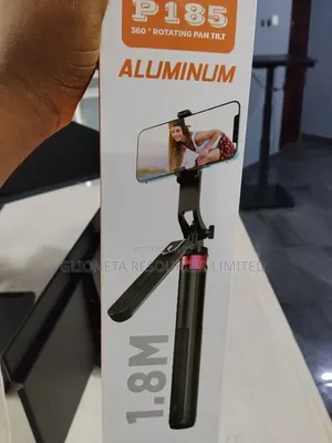 Selfie Sticks