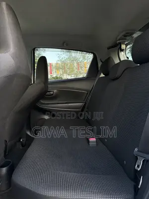 Toyota Vitz 1.3 AWD 5dr 2015 White