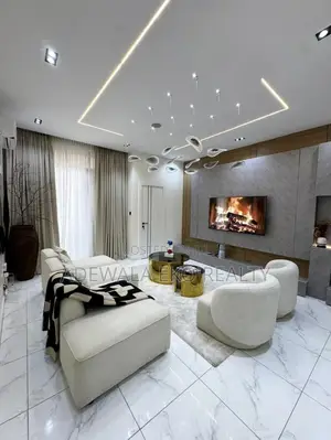 1-Bedroom Shortlet in Ologolo Lekki – Cinema, PS5, 24/7 Power