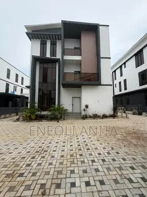 6bdrm Duplex in Mabushi for sale