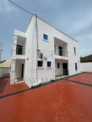 4bdrm Duplex in Onikoko Close, Agodi for rent