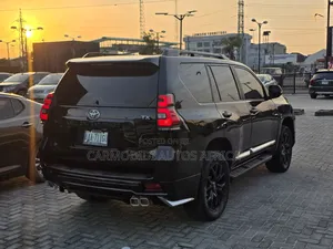 Toyota Land Cruiser Prado 2012 Black