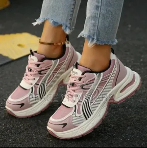 Ladies Fashion Sneakers