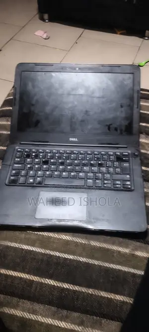 Laptop Dell Latitude 3380 8GB Intel Core i3 SSD 256GB