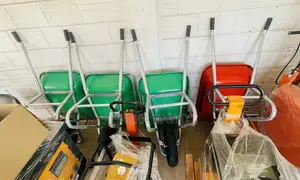Heavy-Duty 80 Litres Industrial Wheelbarrows.