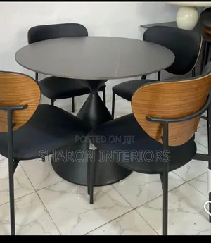 Mini Dinning by 4