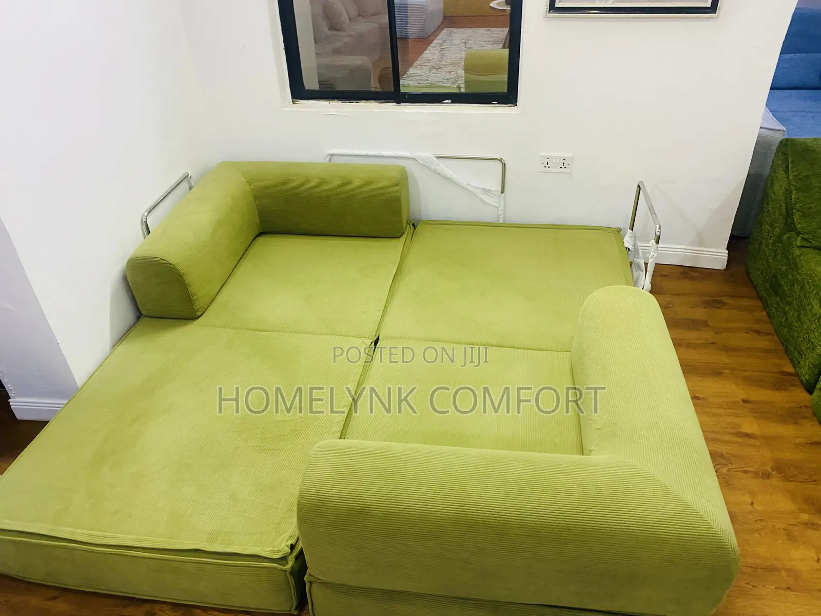 Compressed Sofa/Bed