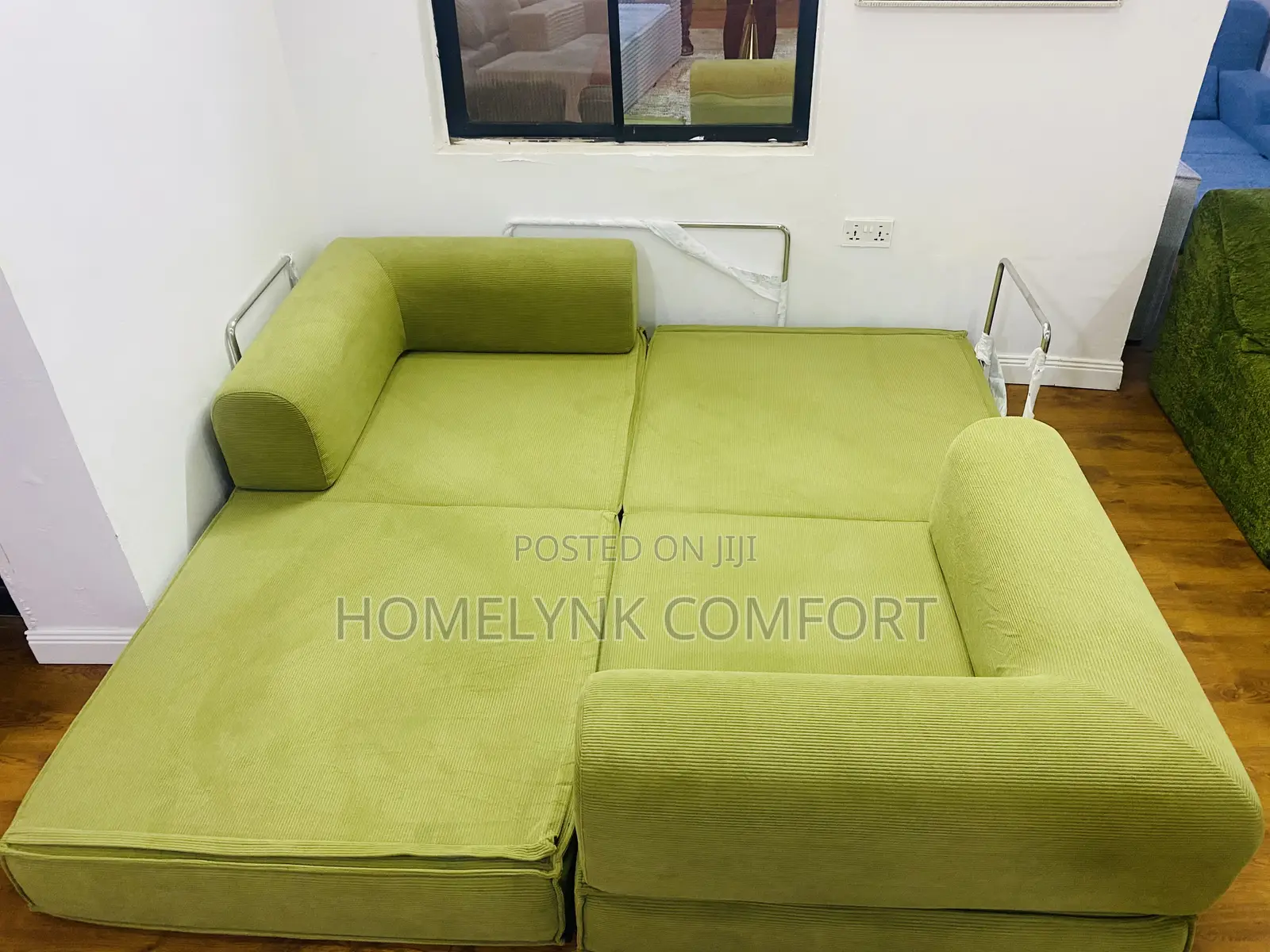 Compressed Sofa/Bed