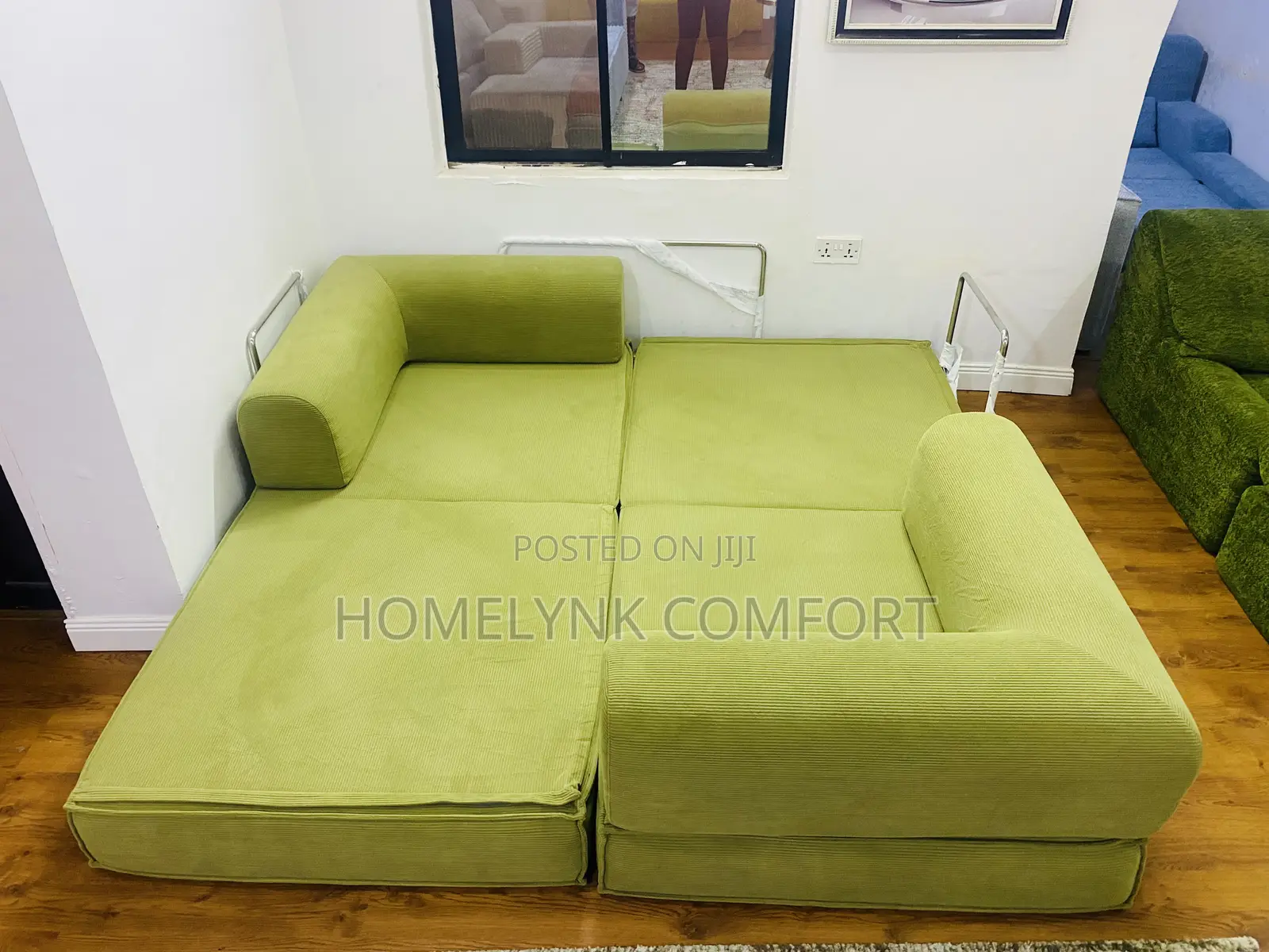 Compressed Sofa/Bed