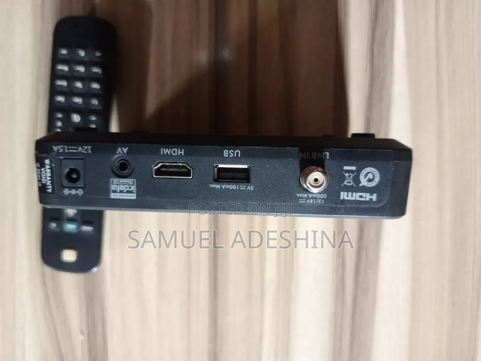 DSTV Decoder + Remote Control