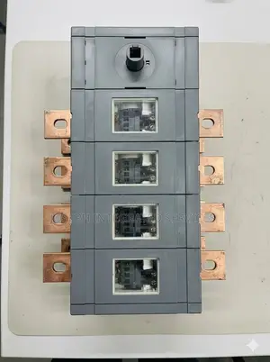 ABB Manual Changeover Switch, Likely in a 4-Pole Configuration.