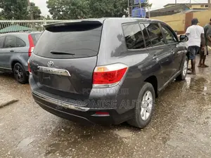 Toyota Highlander 2013 Gray