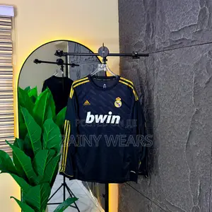 Real Madrid Retro Kit, Longsleeve