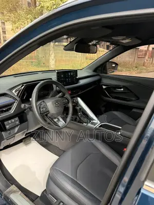 New Toyota Yaris Cross 2024 Blue