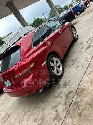 Toyota Venza 2010 Red