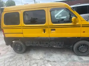 Suzuki Every 2005 Yellow
