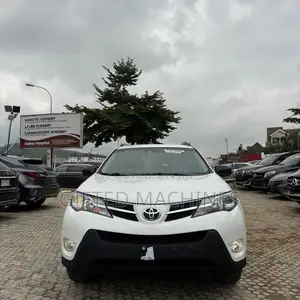 Toyota RAV4 2014 White