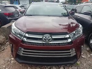 Toyota Highlander 2014 Red