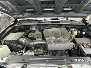 Toyota Tacoma TRD Sport 2017 Silver