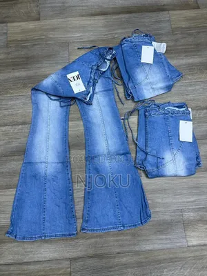 Update Boyfriend Baggy Jeans