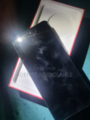New Itel S24 128 GB Black