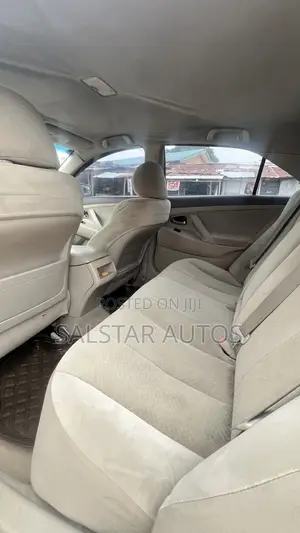 Toyota Camry SE 4dr Sedan (2.4L 4cyl 5A) 2008 Gold