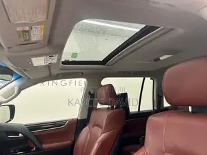 Lexus LX 570 (5 seats) AWD 2017 Silver