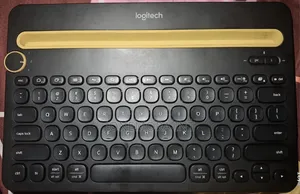 Logitech Keyboard ()