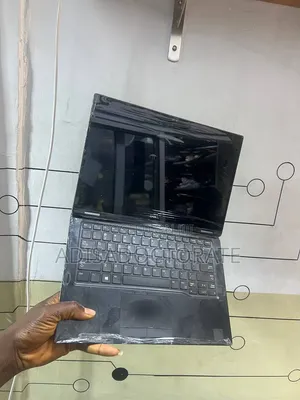 Laptop Dell Latitude 7390 8GB Intel Core i5 SSD 256GB
