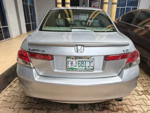 Honda Accord 2008 Silver