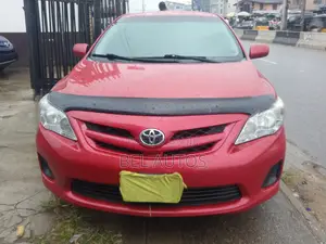 Toyota Avalon 2013 Red