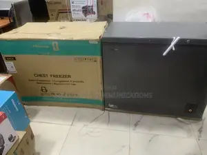 Hisense FC340SH Silver Chest Freezer 250L Heavy-Duty Cooling System