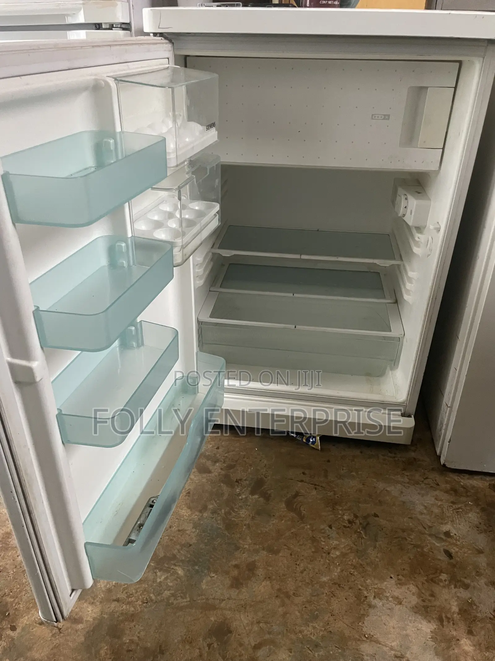 Siemens Table Top Fridge and Freezer