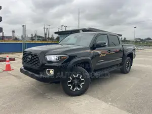 Toyota Tacoma 2023 Black