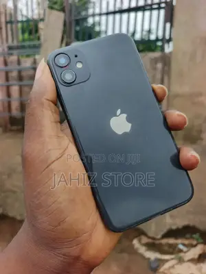 Apple iPhone 11 64 GB Black