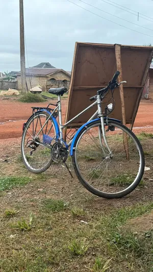 A Very Uk Used Bicycle Neat With Front Light Working Perfectly