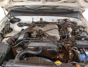 Toyota Tacoma 2003 White