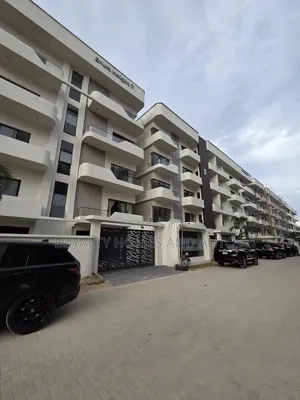2bdrm House in Lekki Phase 1 for sale