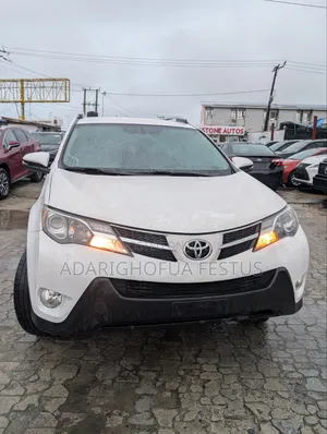 Toyota RAV4 2014 White