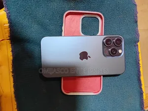 Apple iPhone 15 Pro Max 256 GB Gray
