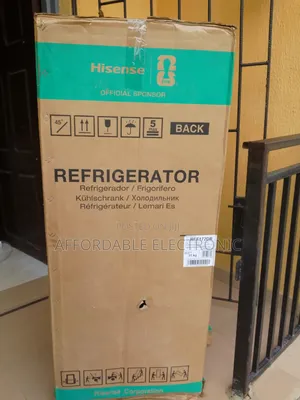 Hisense 124l Refrigerator With a Tempered Glass Selves